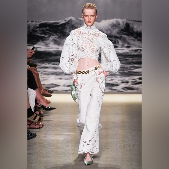 Zimmermann Wavelength Embroidered Cropped Top Size Zimmermann 1 - Picture 5 of 13